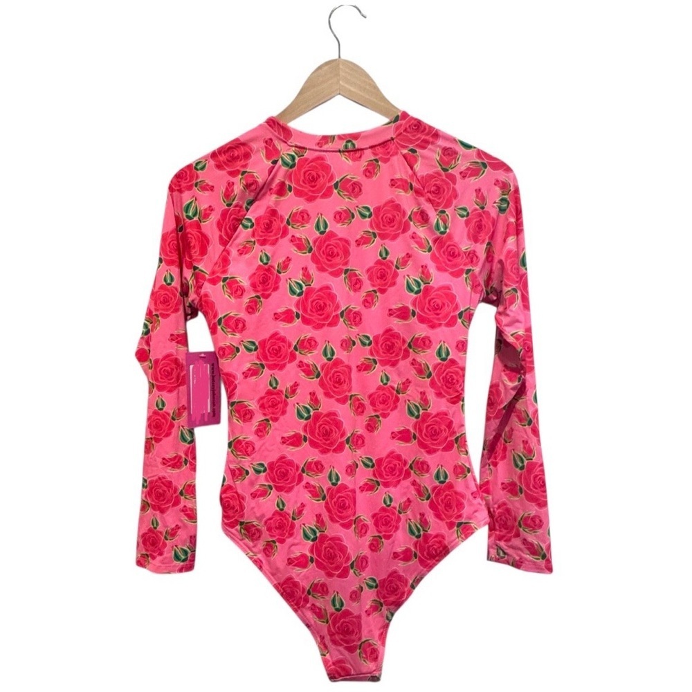 Betsey Johnson Scuba Knit Half Zip
Long Sleeve One-Piece Swimsuit Size Large NWT - Picture 4 of 10